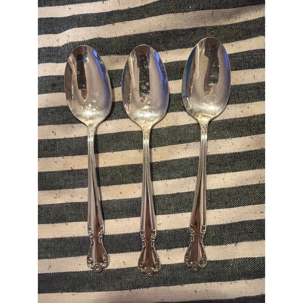 Rogers & Bro Daybreak Silver Plate Teaspoons Set of 3 Vintage Floral Flatware
